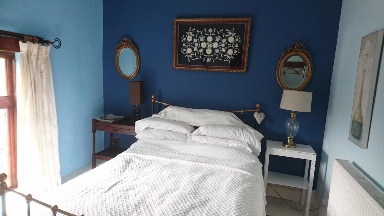 Middle Mill Bed & Breakfast Kidwelly Екстериор снимка