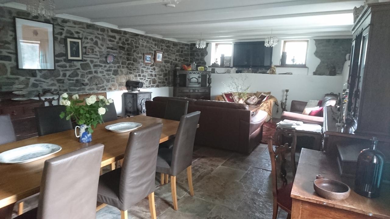Middle Mill Bed & Breakfast Kidwelly Екстериор снимка