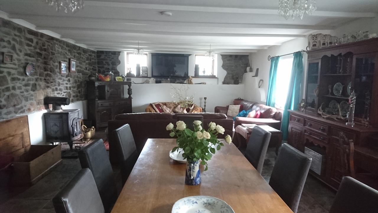 Middle Mill Bed & Breakfast Kidwelly Екстериор снимка